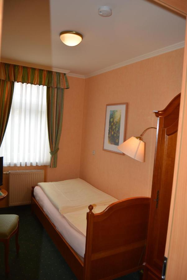 Hotel Alter Kutschenbauer - Вернігероде Екстер'єр фото